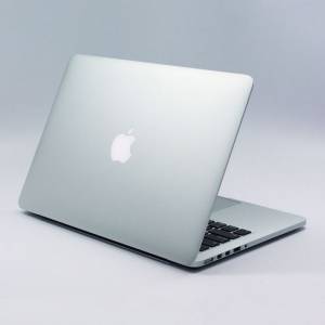Buy Second Hand Macbook Pro Laptops in Dilshad Garden