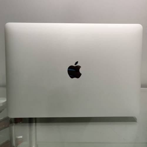 Macbook Pro 2141 i7 4GB Dedicated Graphics in Delhi